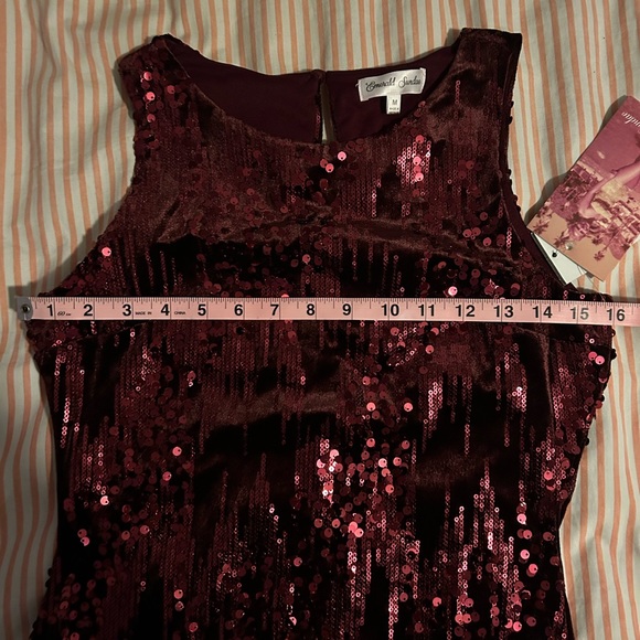 NWT Wine Colored Sequence Dress - Picture 6 of 7